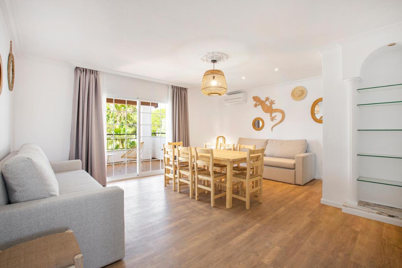 Apartamentos Los Arcos Santa Eulària des Riu Extérieur photo